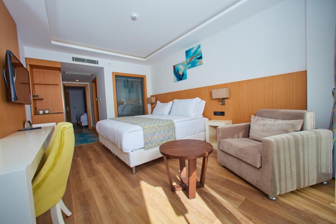 The Nowness Luxury Hotel & Spa Adulty Only Çeşme Exteriör bild