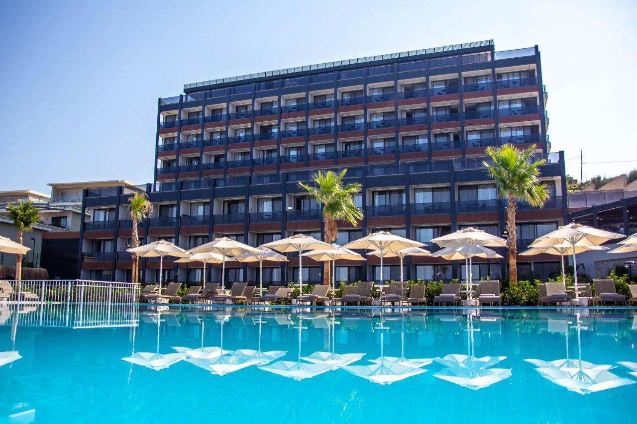 The Nowness Luxury Hotel & Spa Adulty Only Çeşme Exteriör bild