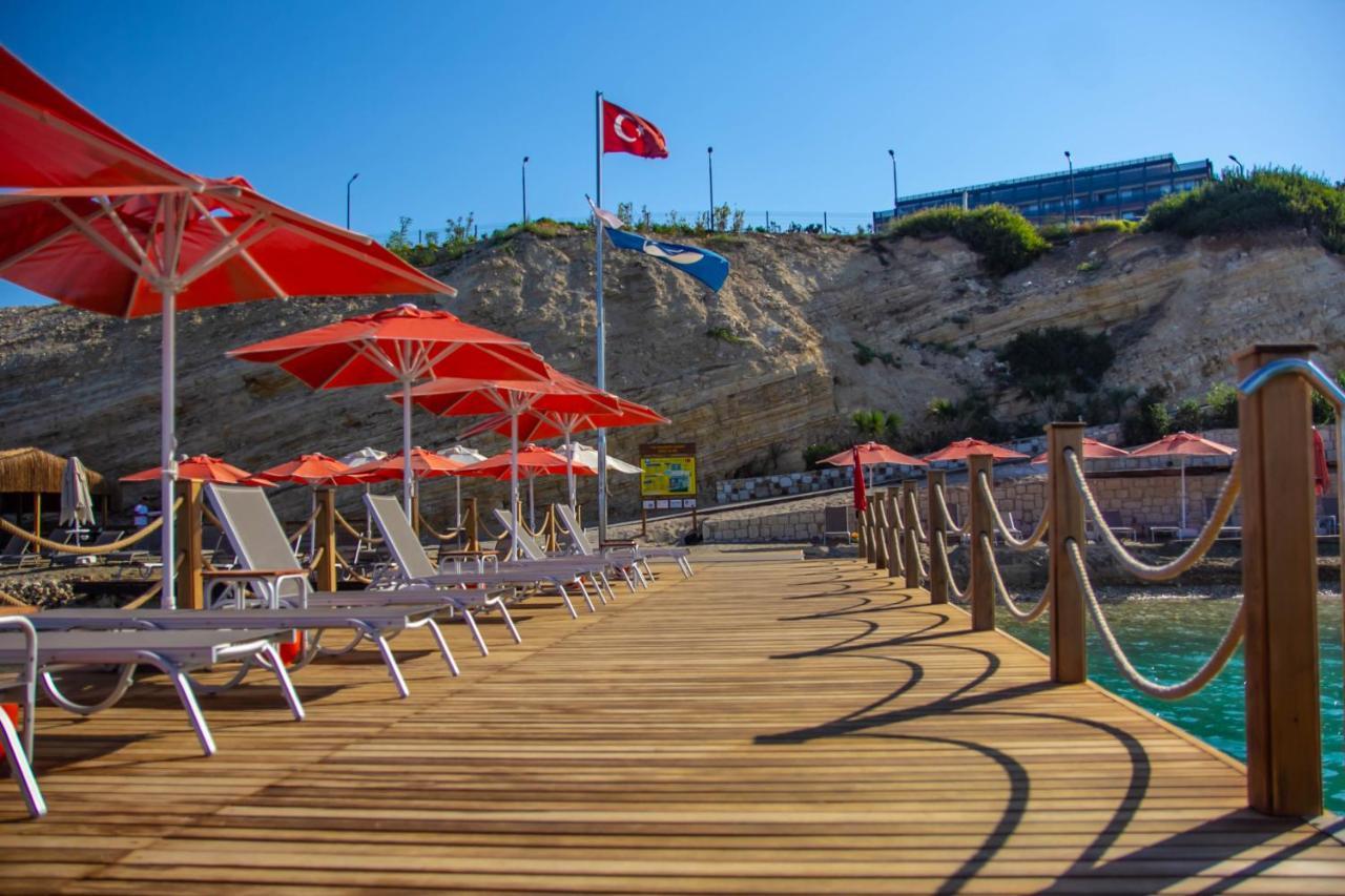 The Nowness Luxury Hotel & Spa Adulty Only Çeşme Exteriör bild
