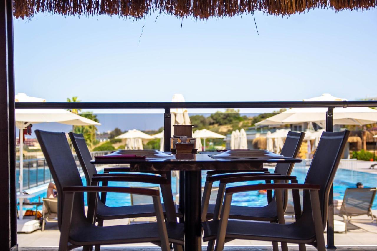 The Nowness Luxury Hotel & Spa Adulty Only Çeşme Exteriör bild